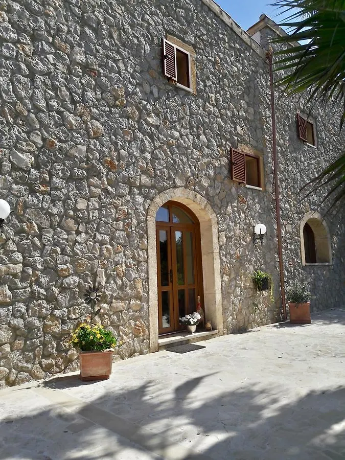 Finca Can Canti Bed & Breakfast Artá 0*,  İspanya
