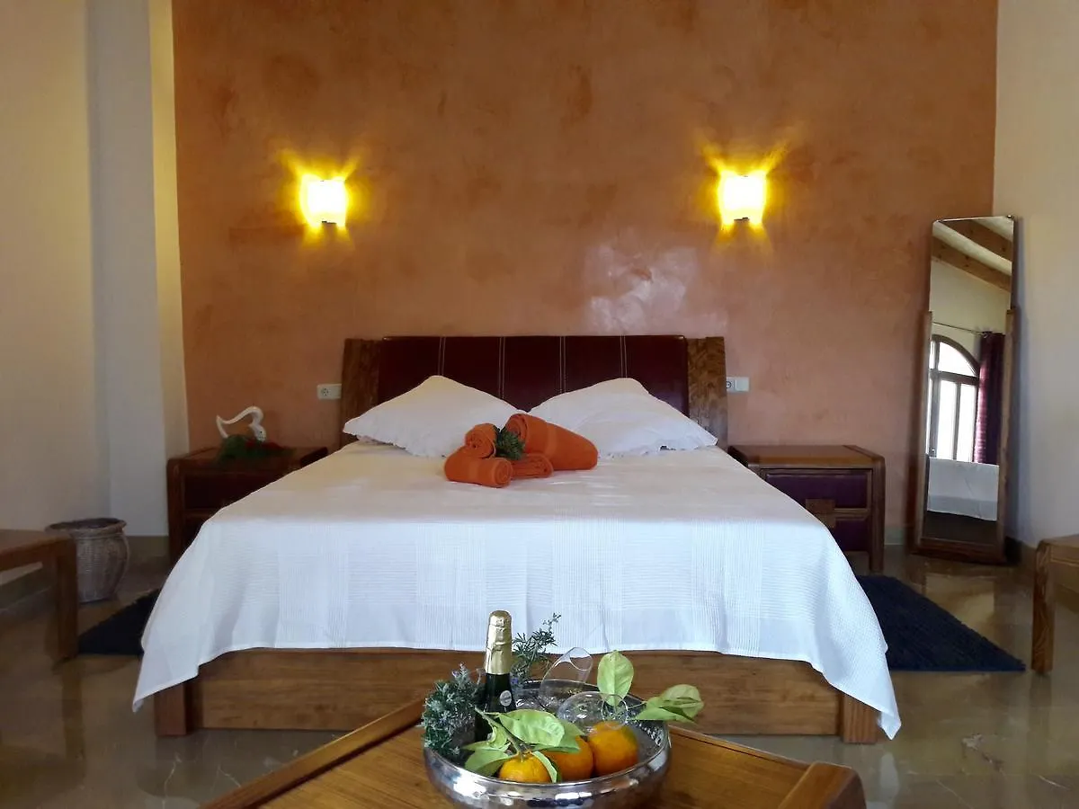 Finca Can Canti Bed and Breakfast Artà 0*,